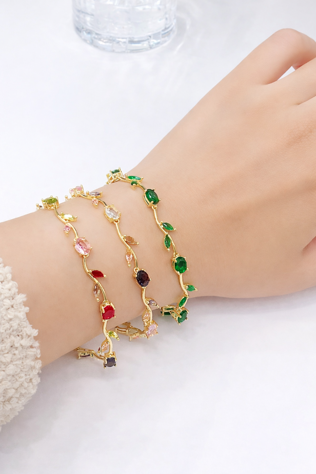 EndlessBond™
Tulip Garden Bracelet