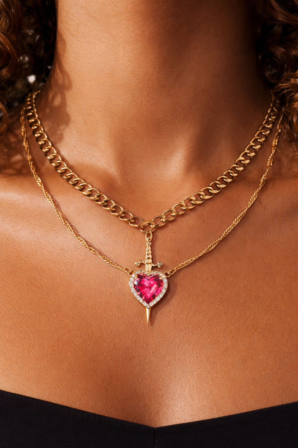 Collar de corazón y espada EndlessBond™ 